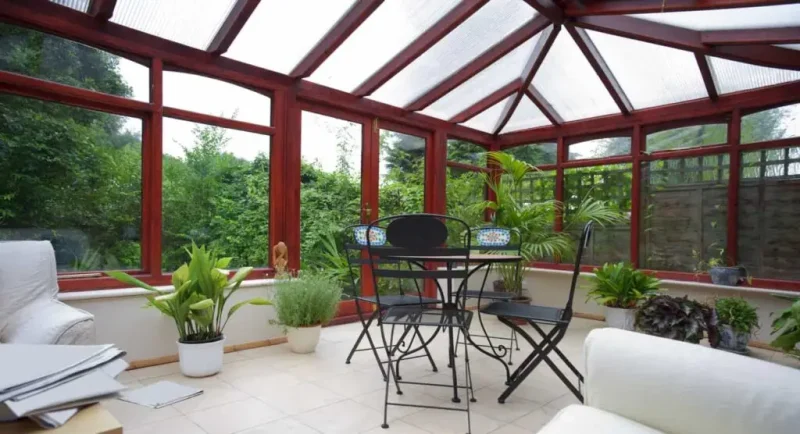 Setting Up A Winter Sunroom Greenhouse 1024x556 1